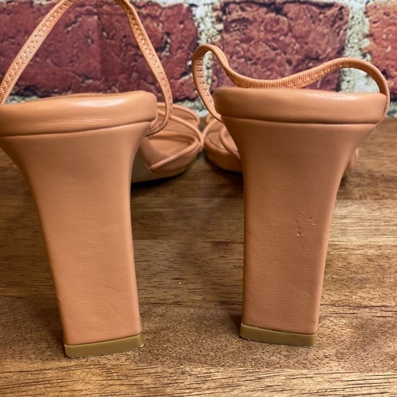 Billini Osara BISCOTTI strappy mid block heel size 10 - Picture 7 of 13